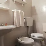 Residenza Santa Valeria Maison d'hôtes Caglio