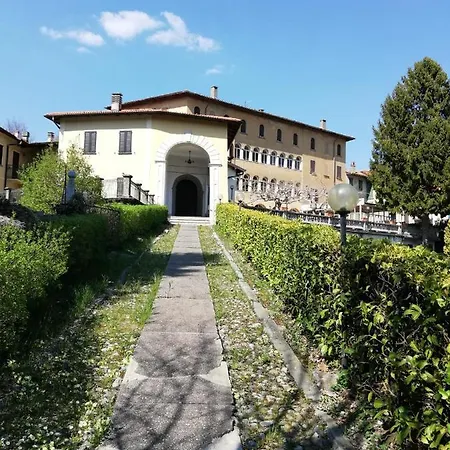 Residenza Santa Valeria Pensión